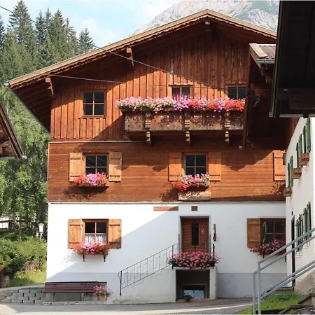 Bergbauernhof Pabulariu Boden