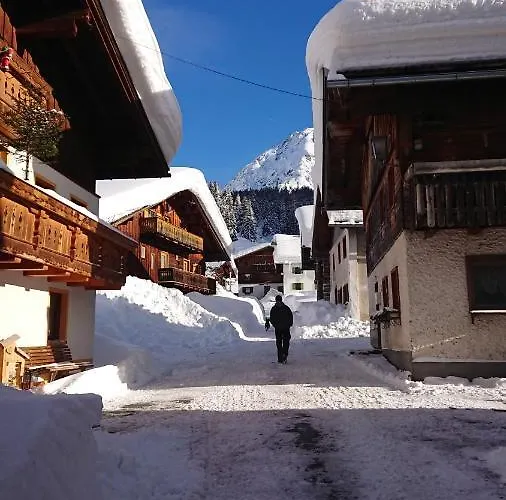 בית חווה Bergbauernhof Pabulariu